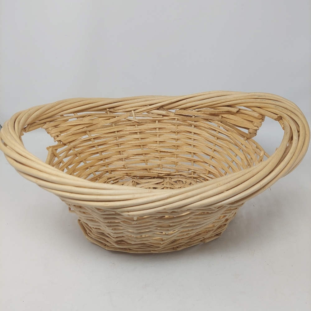 Willow Oval Wicker Basket Cut Out Handles Tan Storage Decorative Gift 16x10x8